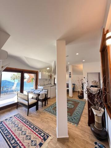 Mavi & Ani Pansiyon Antalya Exterior foto