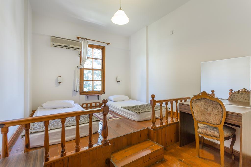 Mavi & Ani Pansiyon Antalya Exterior foto